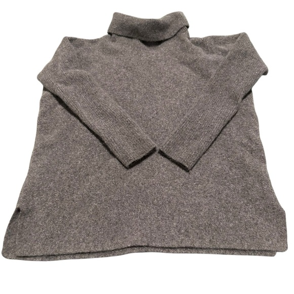 Saks Fifth Avenue Wool Blend Gray Turtleneck Sweater small petite - Picture 2 of 7